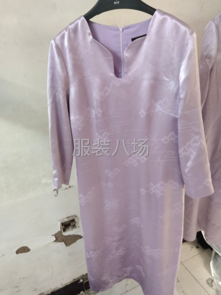 四季精品女装连衣裙，网店连衣裙特招车工10名-第1张图片