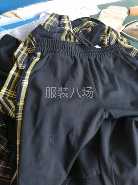 系列针织套装 每款200套左右，单价20到30之间货多！-第3张图片