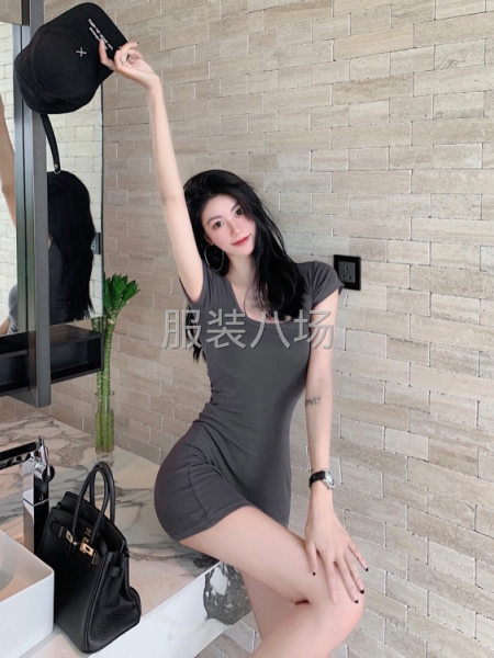 港风模特拍摄-第9张图片