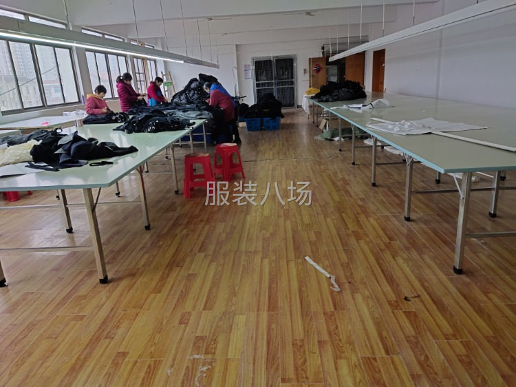 开门可营业，生产服装设备齐全-第2张图片