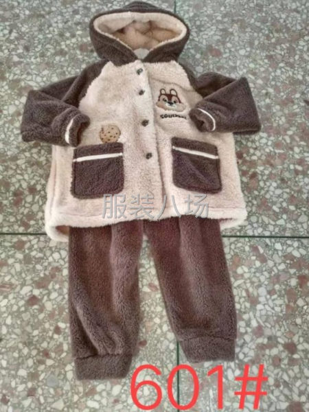 招聘长毛绒童套车工，价高，量大-第1张图片