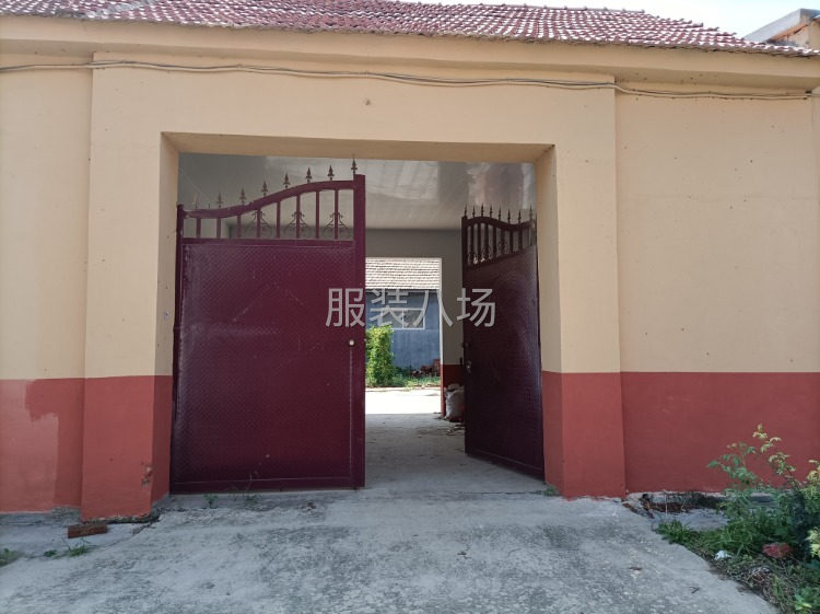 梭织外套订单加工-第2张图片