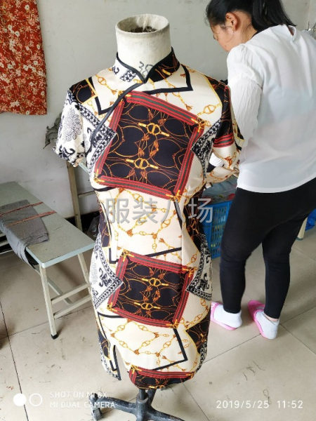 承接服装裁片加工制作，样衣，网店单，西服，真丝类，等都可以。-第2张图片