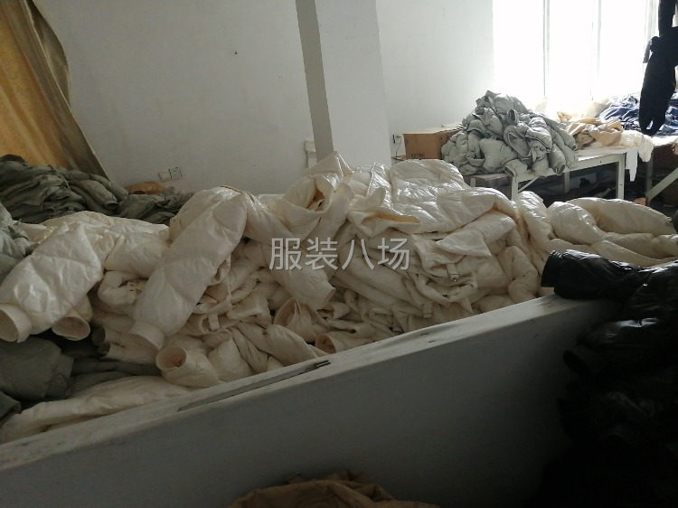 招服装临时打扣的-第2张图片