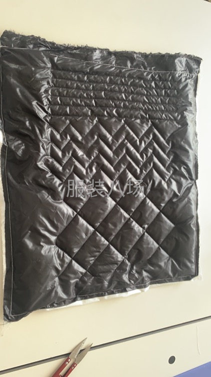 承接羽绒服模版绗线，机绗棉-第3张图片