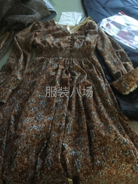 200件连衣裙外发-第1张图片
