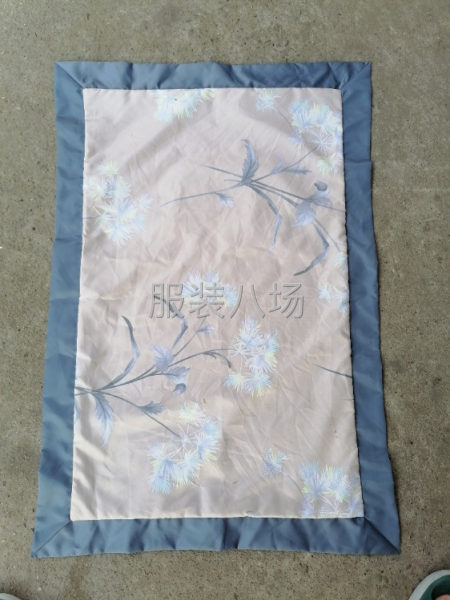 承接各种绒类枕套加工-第3张图片