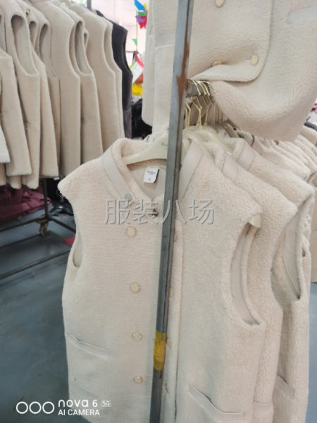 接皮毛一体，颗粒，羊绒类服装为主-第2张图片