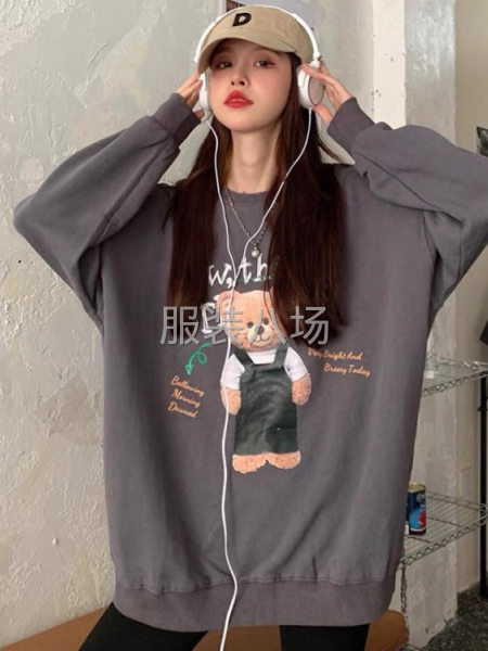 女装圆领大版型女卫衣-第2张图片