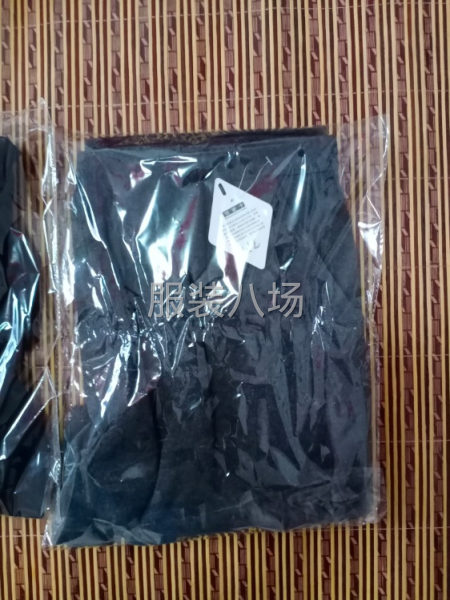 有400条秋冬季女款短裤处理，市场货做工好，两个颜色-第6张图片