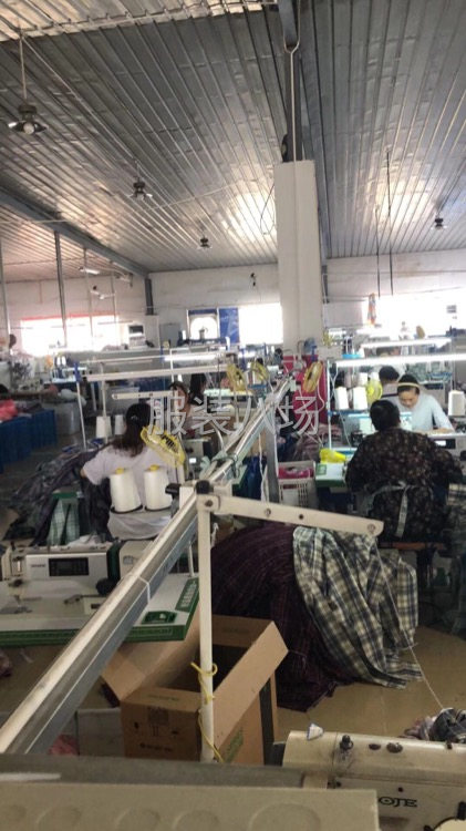 服装代加工厂，有需要服装外发加工的联系哦-第1张图片