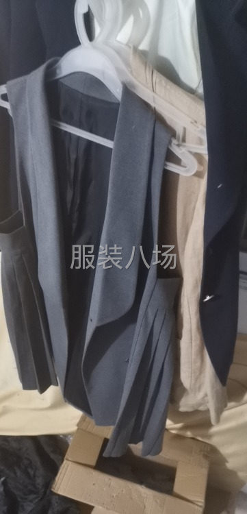 專業(yè)西服，風(fēng)衣，外套加工-第3張圖片