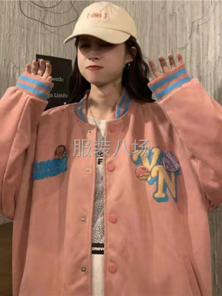 5千件运动服/女装外发-第1张图片