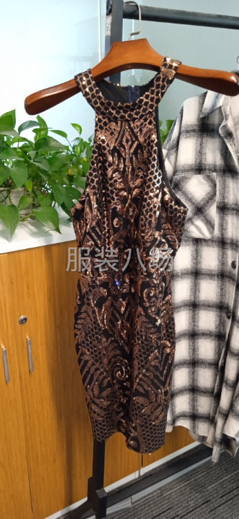 承接各种时装加工。人员稳定，出货及时，质量保证-第3张图片