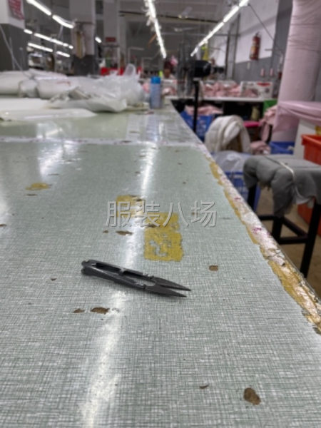 自产自销工价高货源充足，急招整件车位-第1张图片