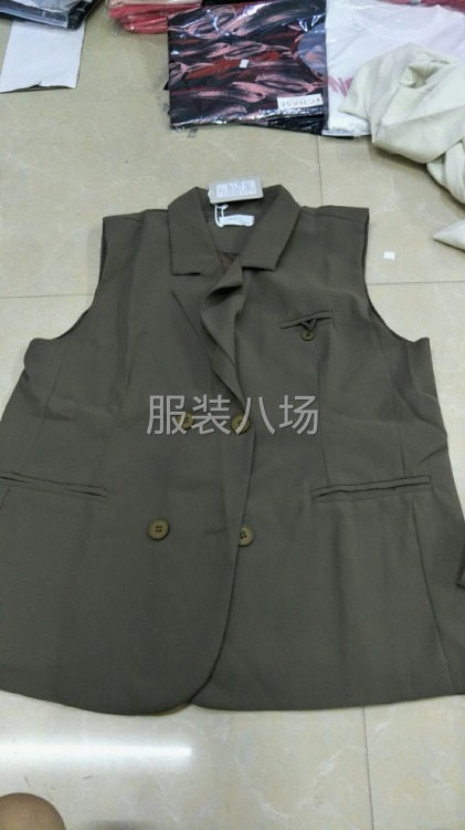 600件连衣裙/衬衫/西服西裤外发-第3张图片