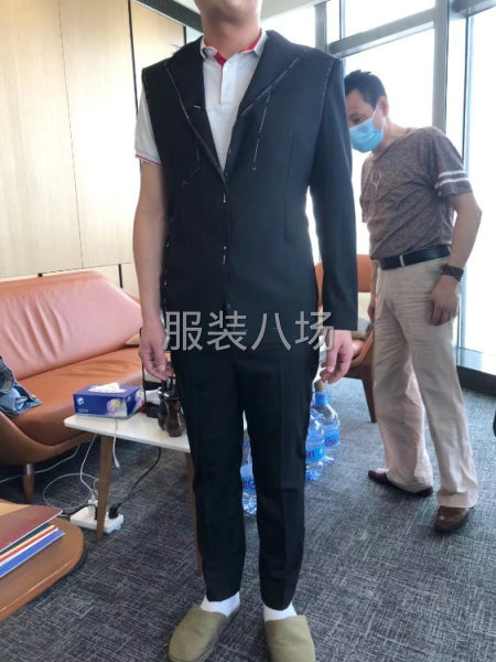 男女西装大衣加工-第4张图片