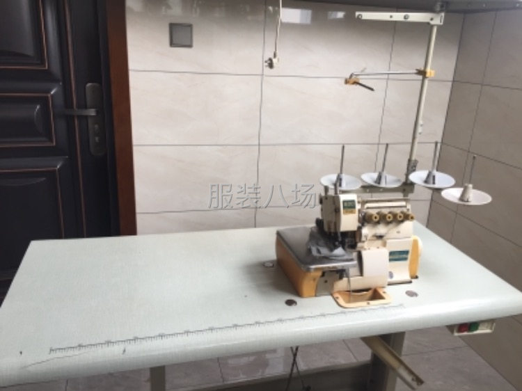 美机四线拷边机一台，7层新2箱电专用马达，爱好买来难得用，-第3张图片