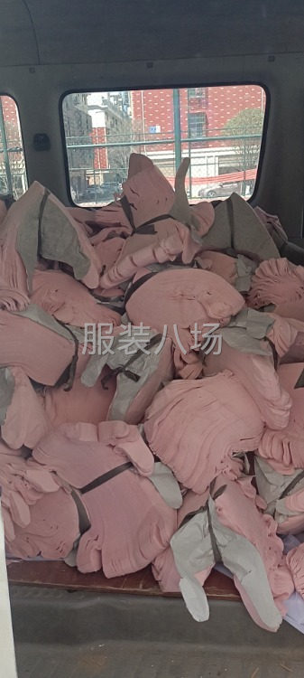 裁剪加工各种衣服毛巾，头巾-第1张图片