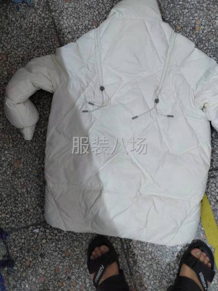 大量生產羽絨服，招夫妻車工，12名，貨源充足，款式簡單，-第1張圖片
