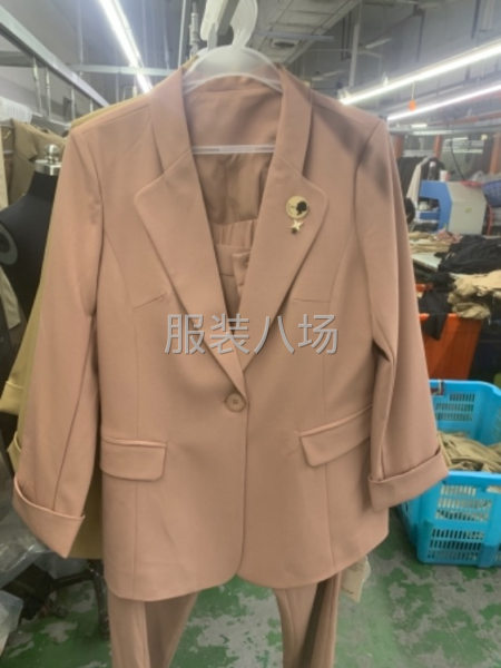车工16名，后道1名，查货1名，车间主管1名-第2张图片