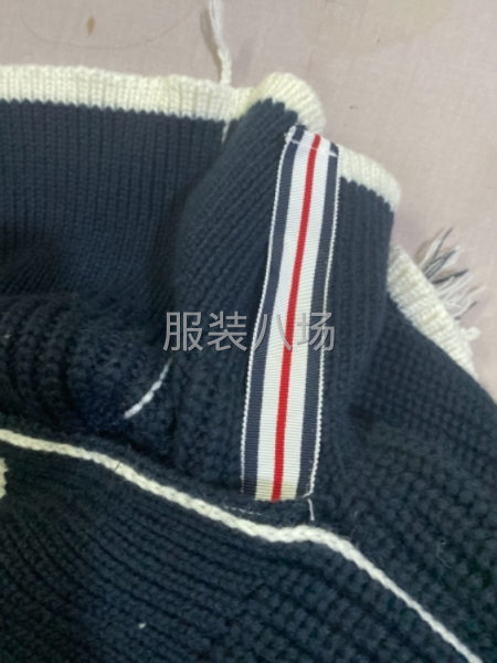 毛衫袖衩踩织带-第2张图片