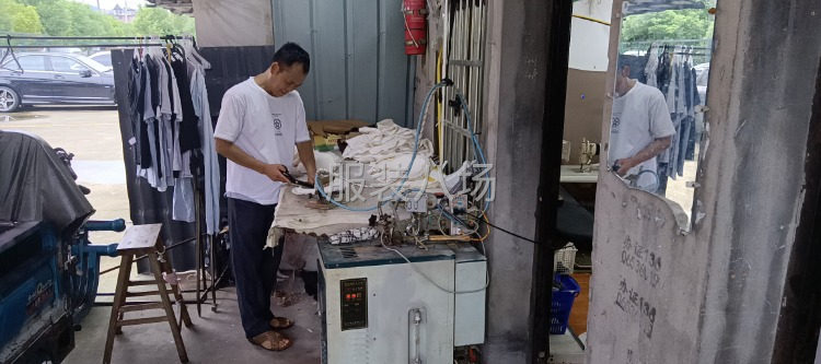 承接服装来料加工，-第1张图片