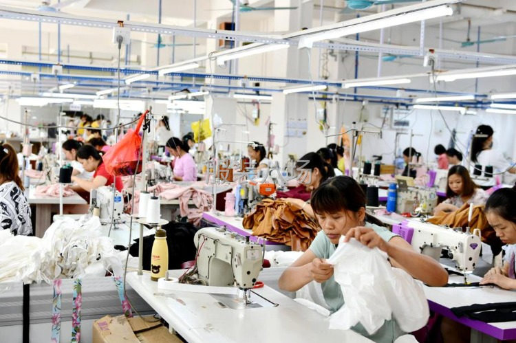 辽宁 丹东服装加工厂寻长期订单-第1张图片