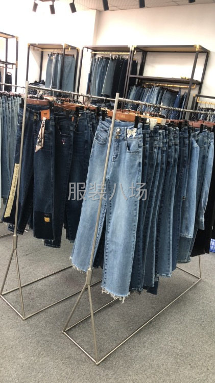 专业从事牛仔起版生产洗水包装一条龙-第2张图片