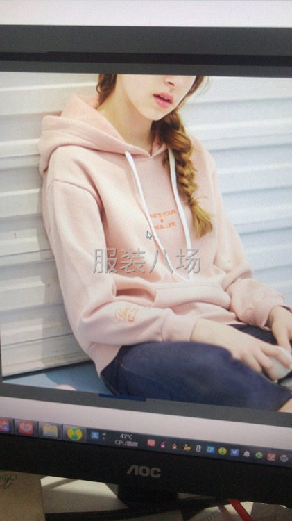 3千件女装/裤子/T恤/毛衫外发-第1张图片