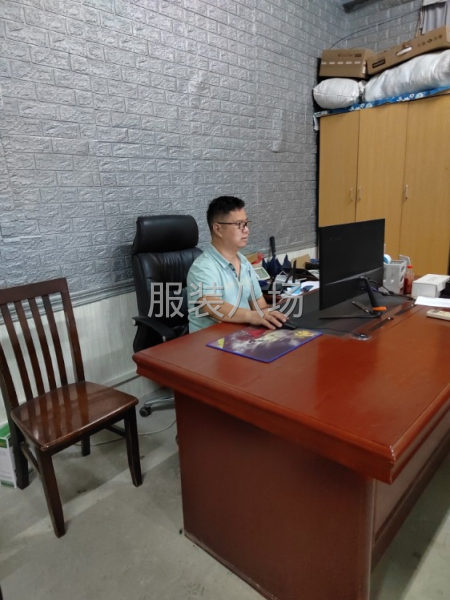 本厂承接针织丅恤卫衣-第5张图片
