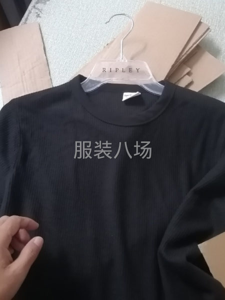 批发T恤1千件-第2张图片