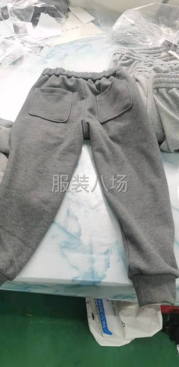 4千件女装/男装/裤子/羽绒服外发-第3张图片