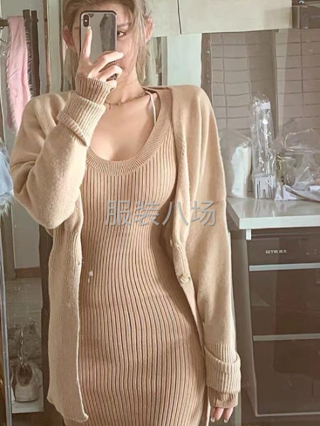 本工厂主要生产女装时尚毛衣连衣裙，童装毛衣，可来样打版，包工-第1张图片