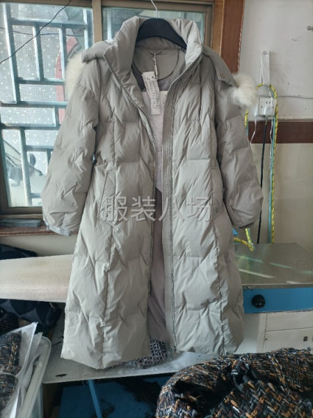 300件呢子大衣/羽绒服外发-第2张图片