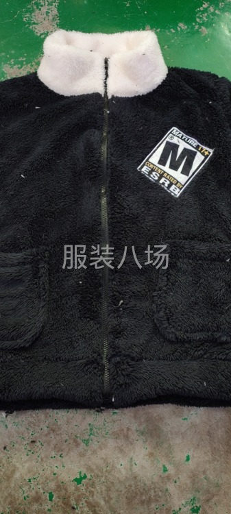 招熟练绒料拉裢车工-第1张图片