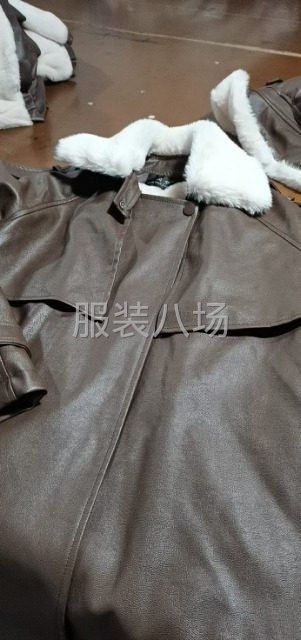 承接各种女装加工-第1张图片