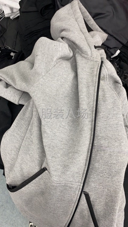 1万件男装/运动服外发-第1张图片