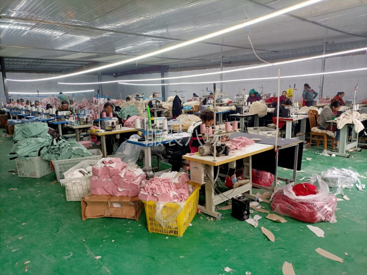 针织服装加工点28个人-第1张图片
