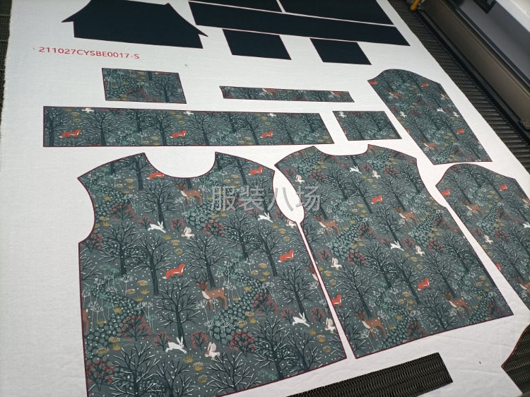 激光烧花镂空，印花定位片切割-第1张图片