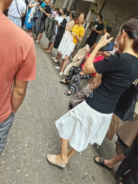 平车 打边 砍车都会，整件各款式都会 ，有需要老板联系我。-第1张图片