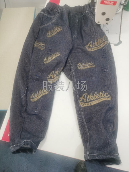长期承接牛仔裤、罩衣、围裙、拓展作训服、束口袋等来料清加工！-第3张图片