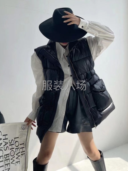 批发马甲羽绒服1千件-第4张图片