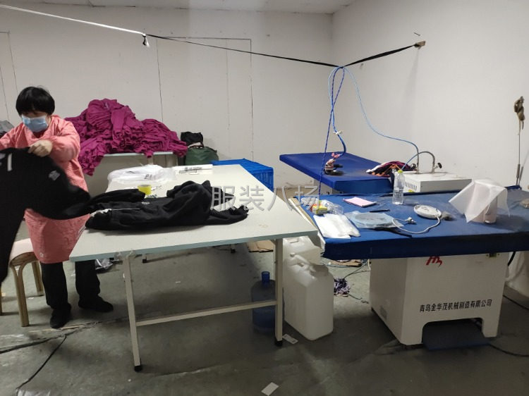 15人服装加工厂承接针织活拉链衫-第4张图片