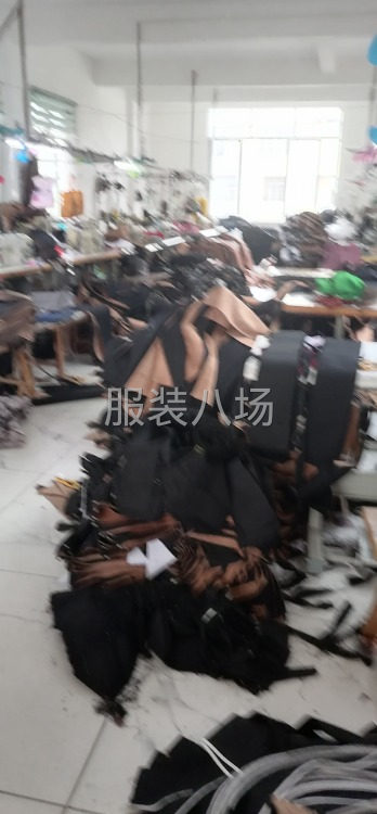 本厂专业生产休闲裤12年余-第1张图片