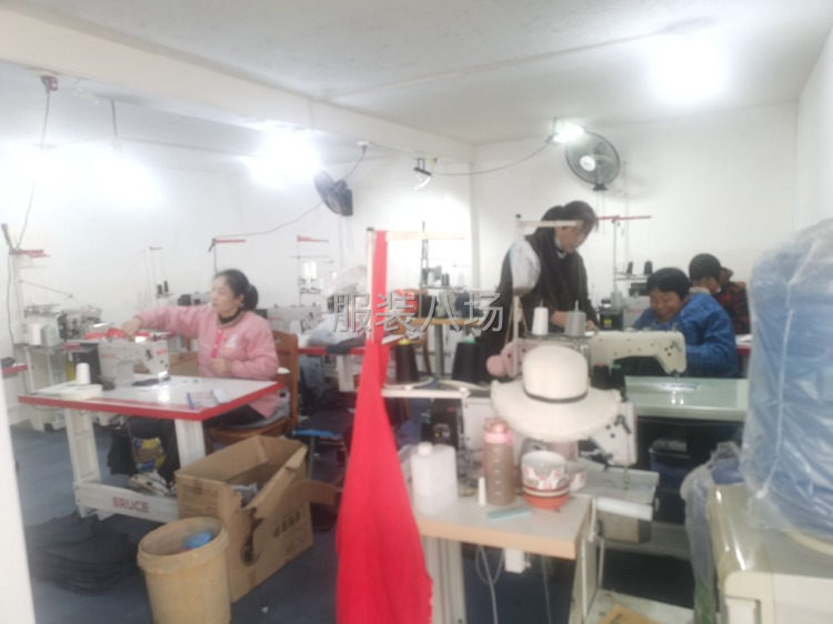 承接牛仔裤罩衣束口袋无纺布袋等来料加工-第1张图片