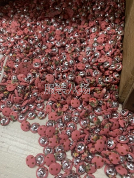 全自动钉珠，布包扣-第2张图片