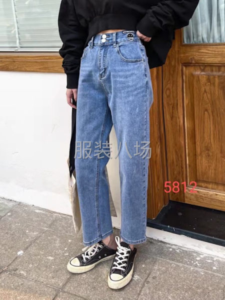批发时尚牛仔裤5000条整单30元！-第3张图片