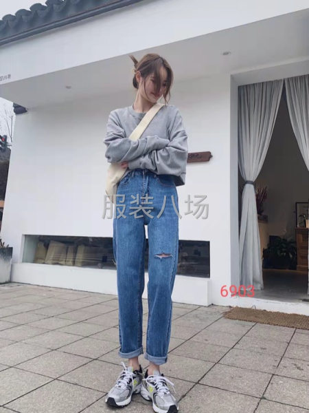 批发时尚牛仔裤5000条整单30元！-第5张图片