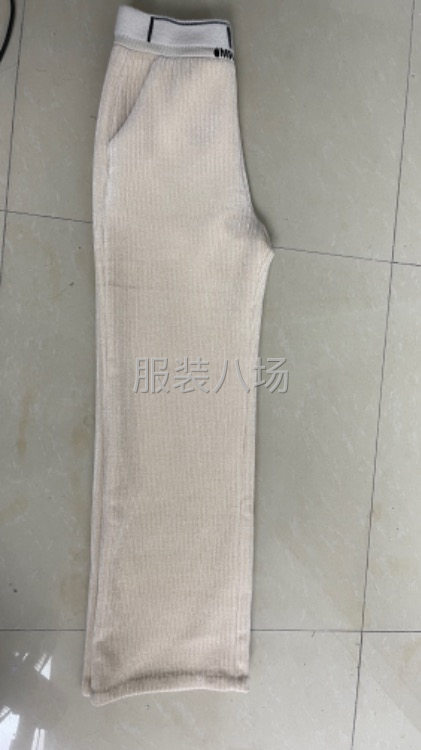 1千件裤子外发-第1张图片
